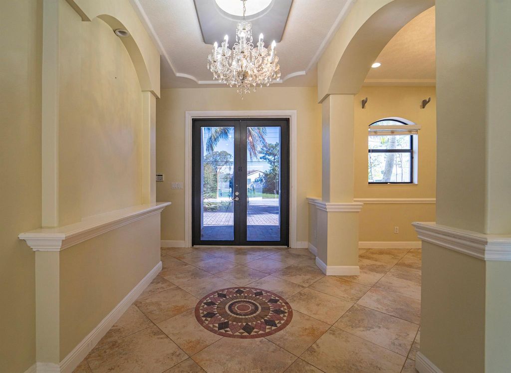 Photo of 2250 SW Savona Blvd, Port Saint Lucie, FL 34953 (MLS # R11063135)