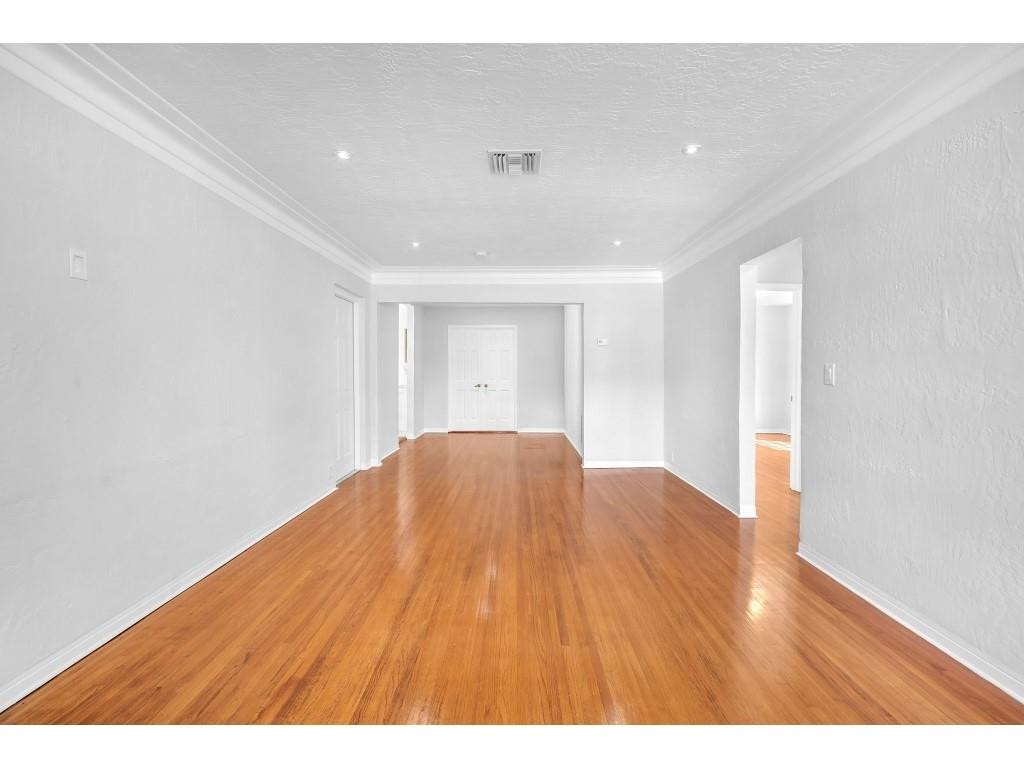 Hollywood Little Ranches - Residential Lease