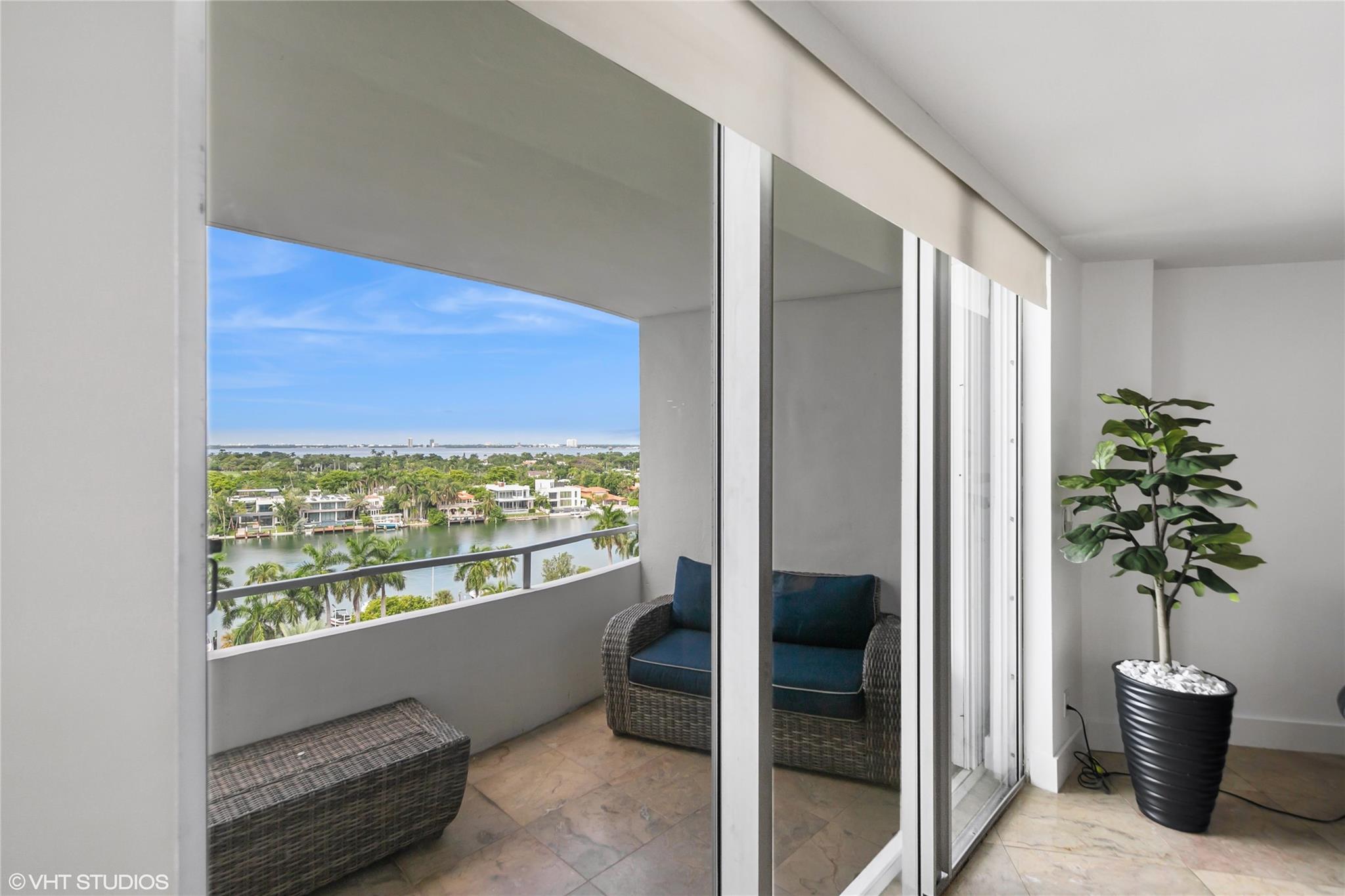 5161 Collins Ave 1118