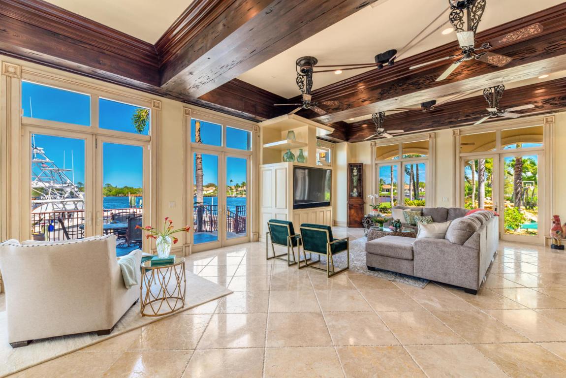 Admirals Cove - Residential