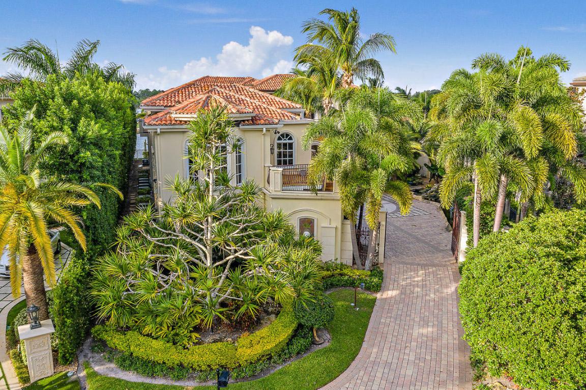 Admirals Cove - Residential