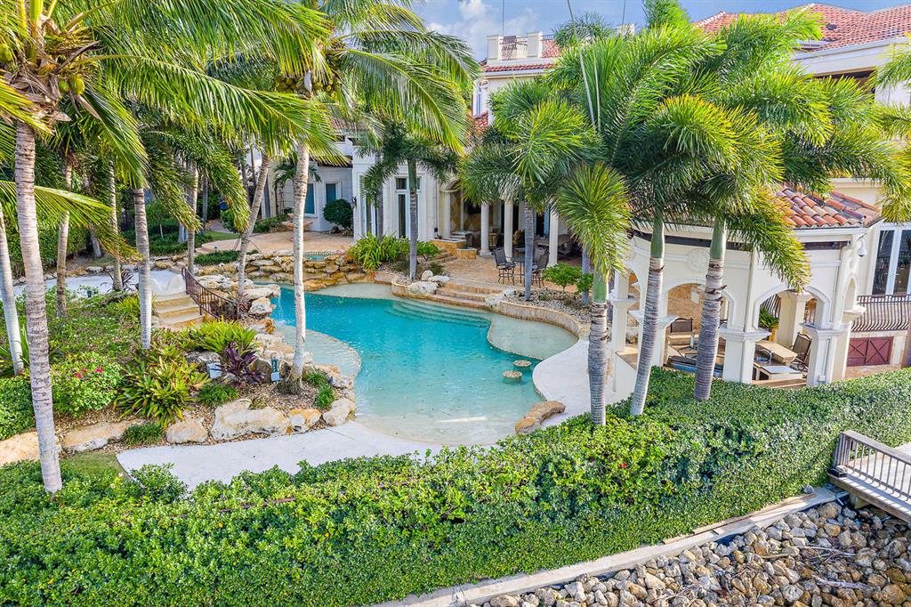 Admirals Cove - Residential