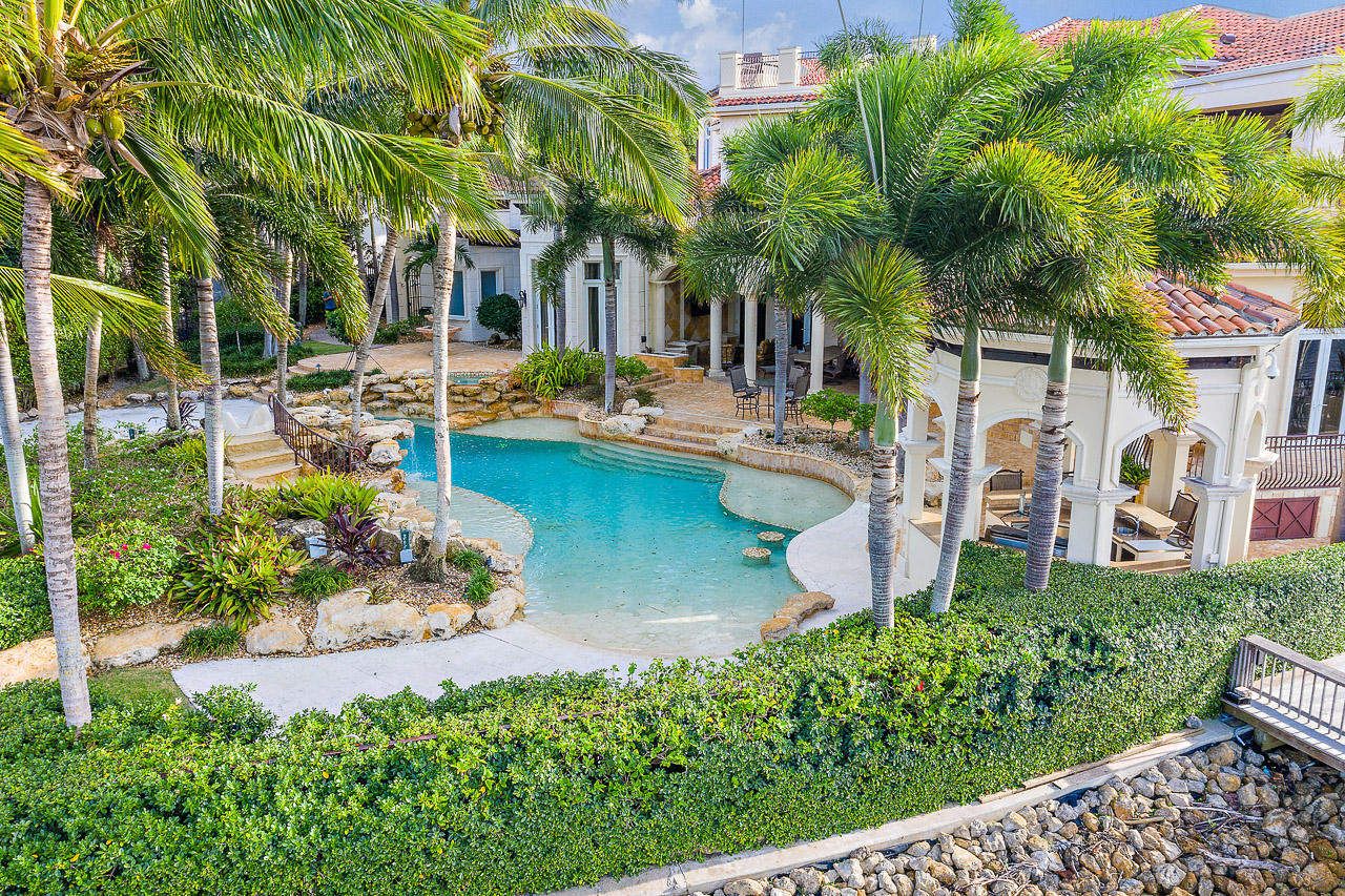 Admirals Cove - Residential