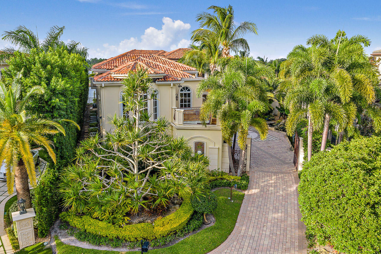 Admirals Cove - Residential