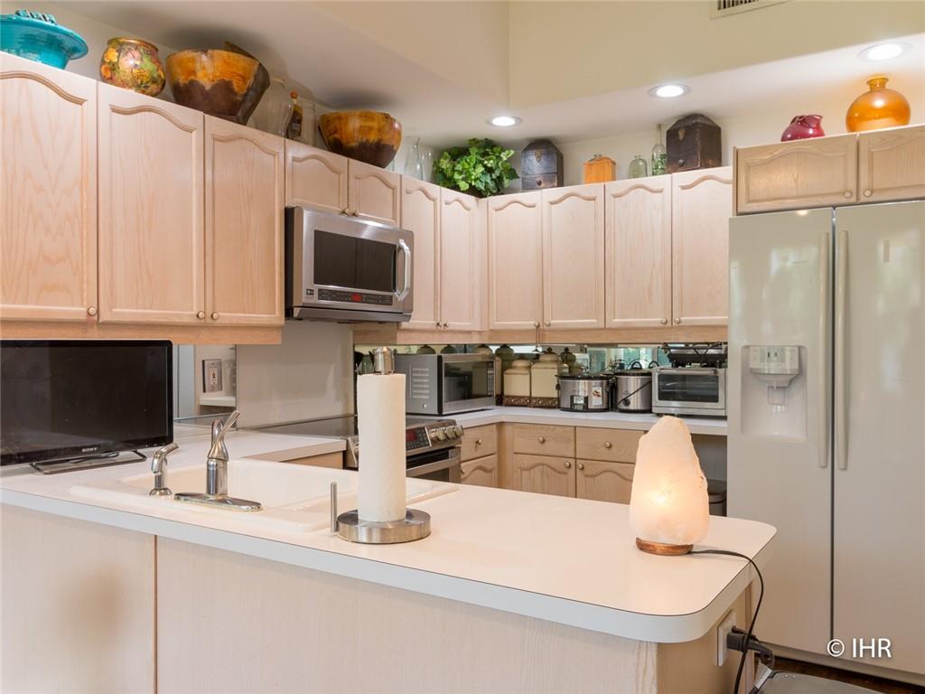 CLUBSIDE POINT - Residential