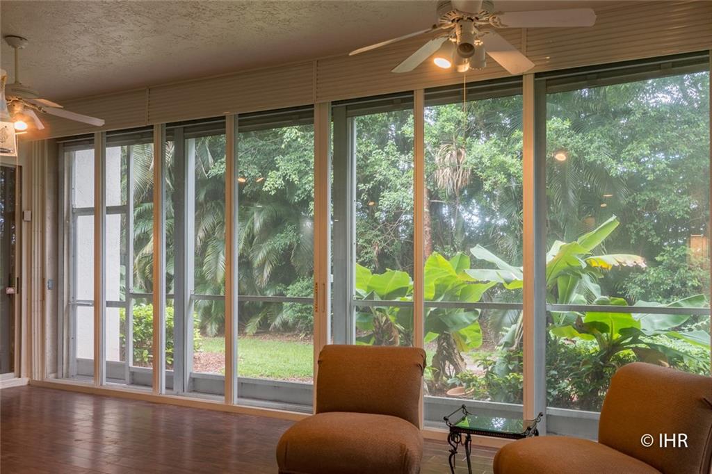 CLUBSIDE POINT - Residential