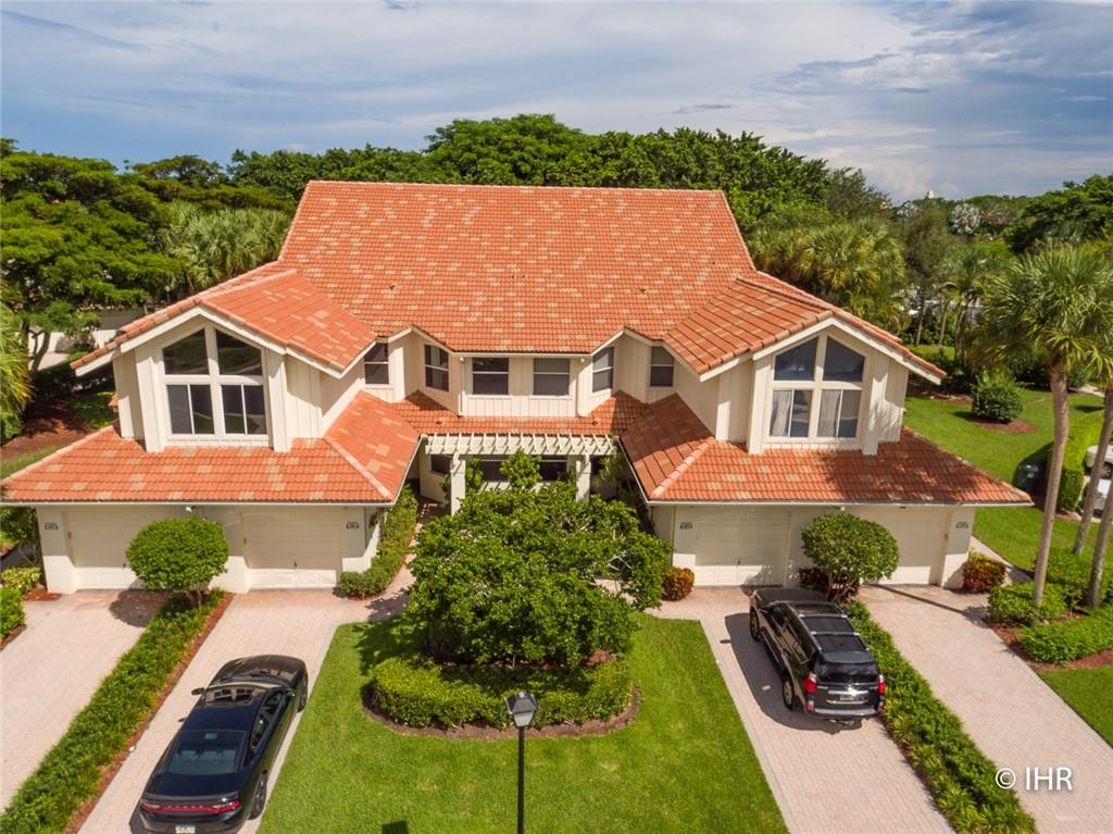 CLUBSIDE POINT - Residential