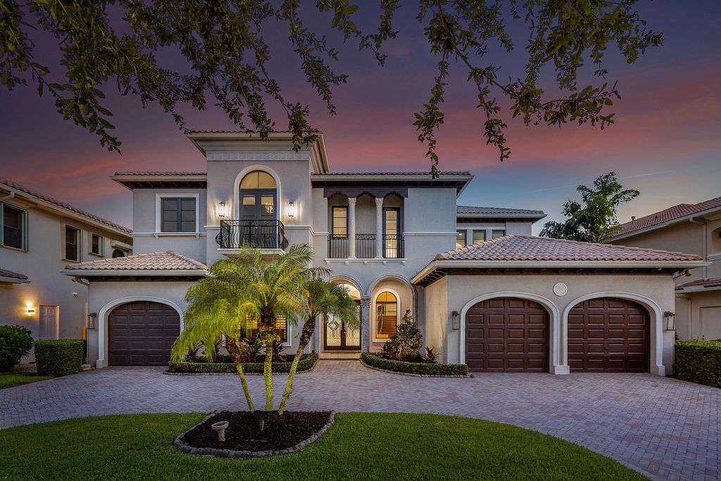 Photo of 9620 Bridgebrook Drive, Boca Raton, FL 33496 (MLS # R10931917)