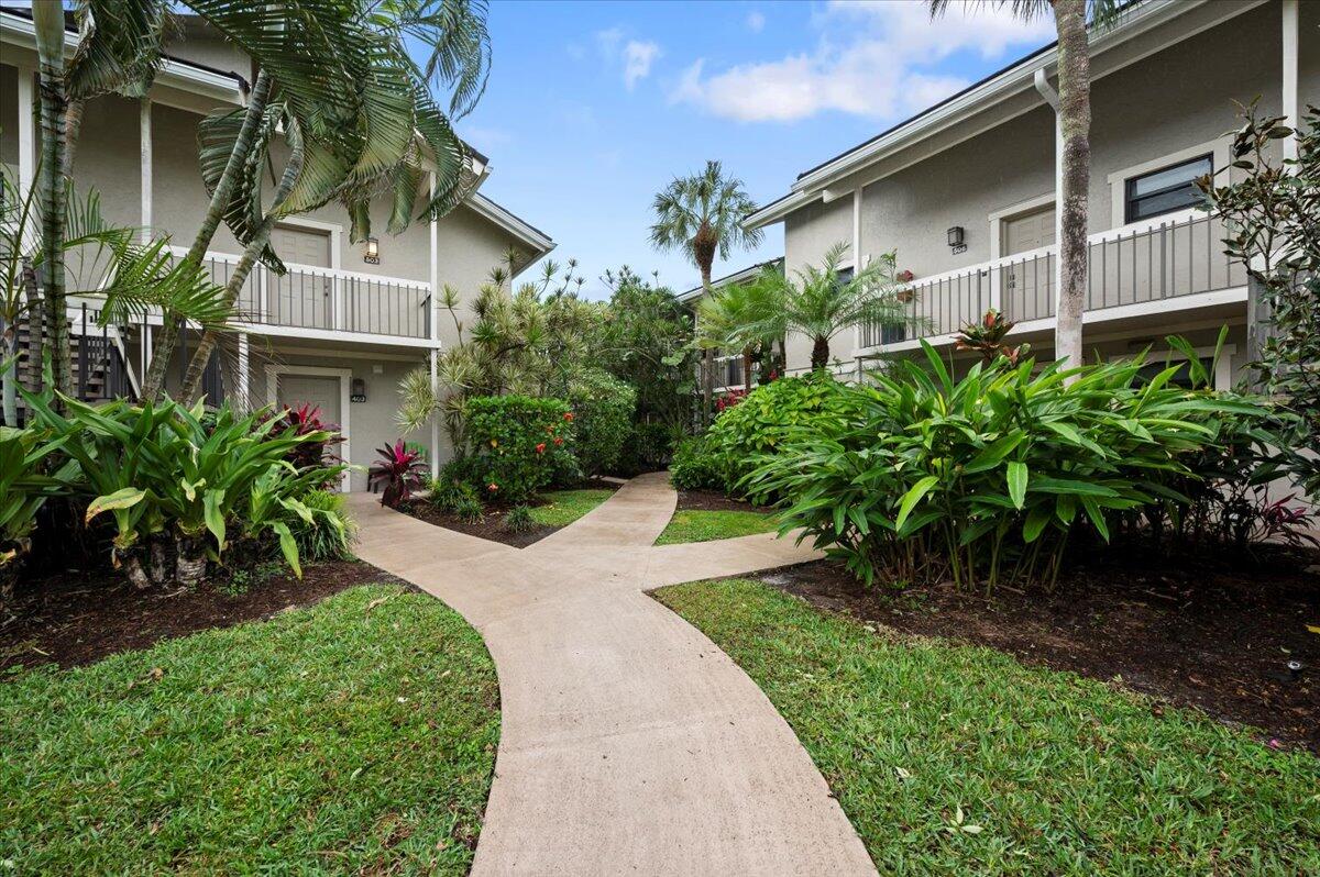 TENNIS LODGES 1 CONDO - Residential