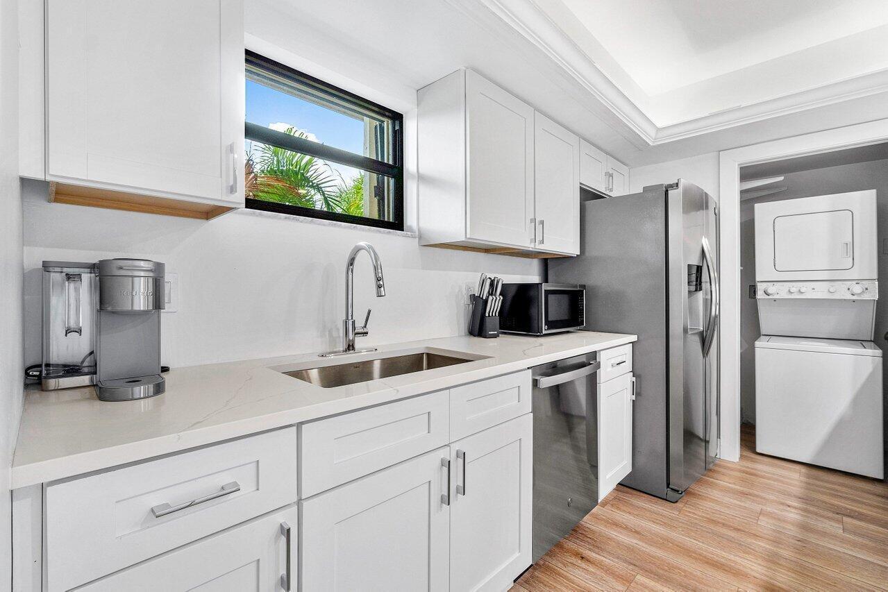 TENNIS LODGES 1 CONDO - Residential