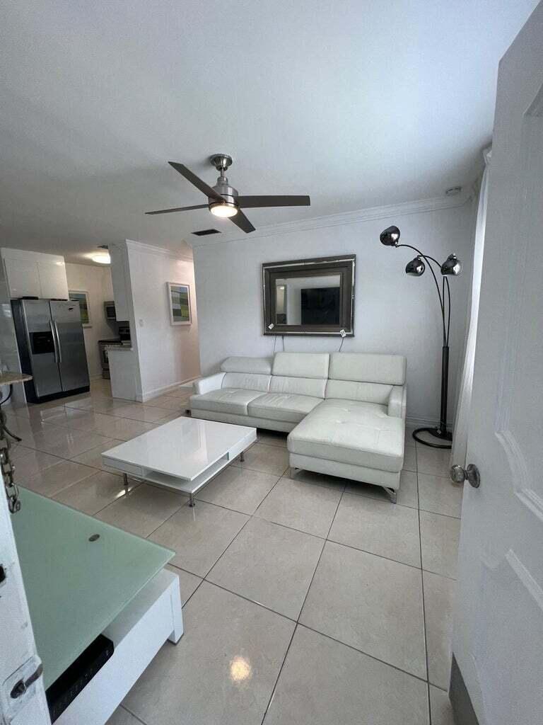 299 SW 7th Street 110