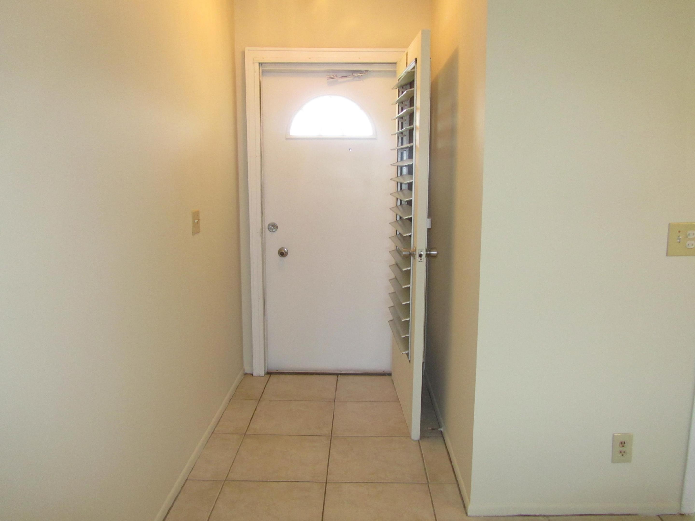 Cresthaven - Residential