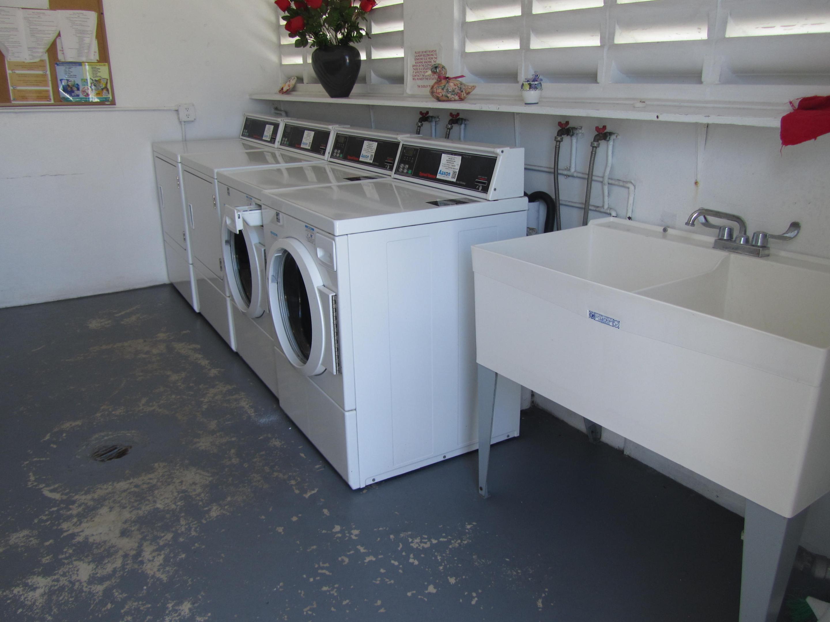 Cresthaven - Residential