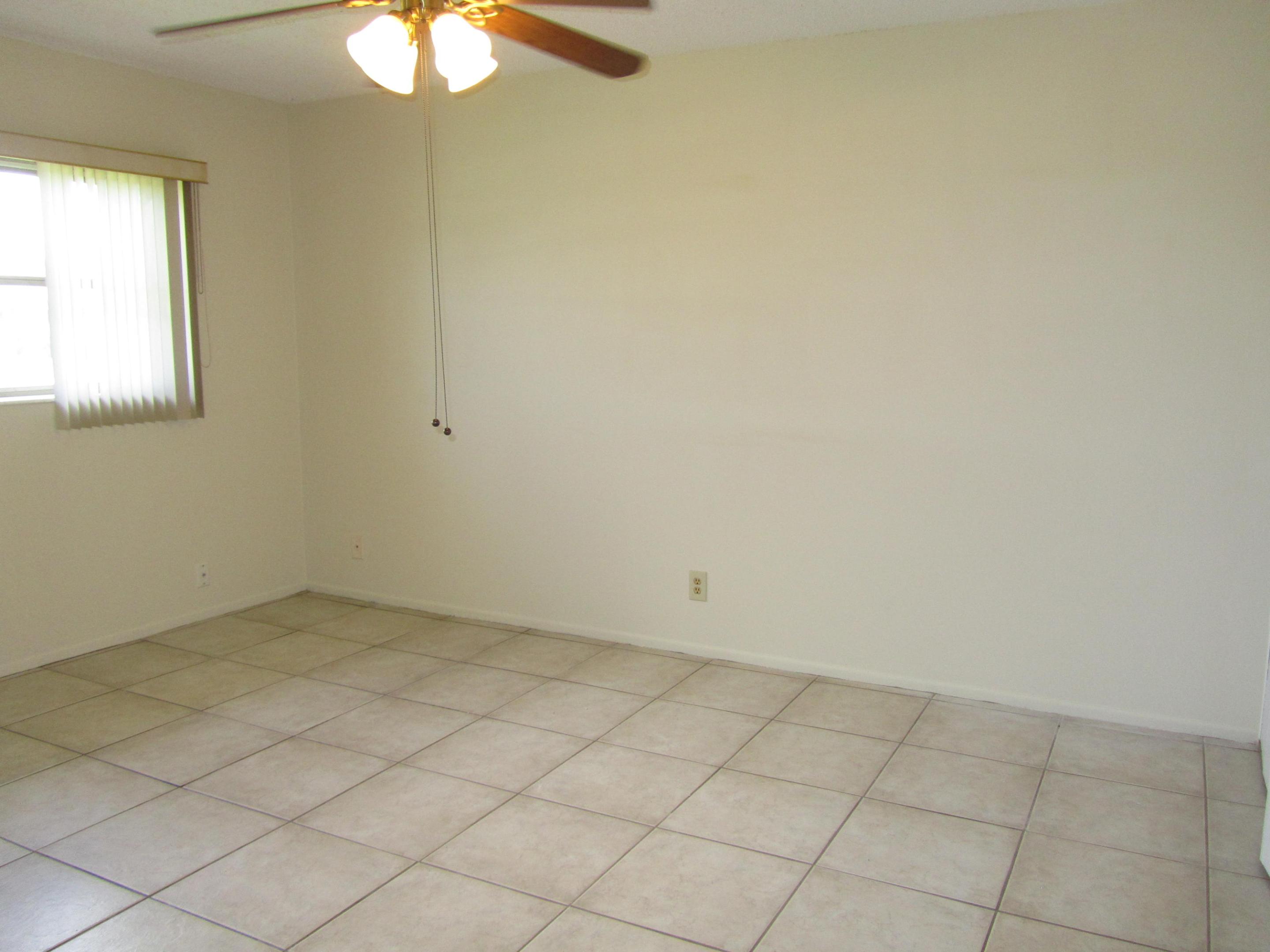 Cresthaven - Residential