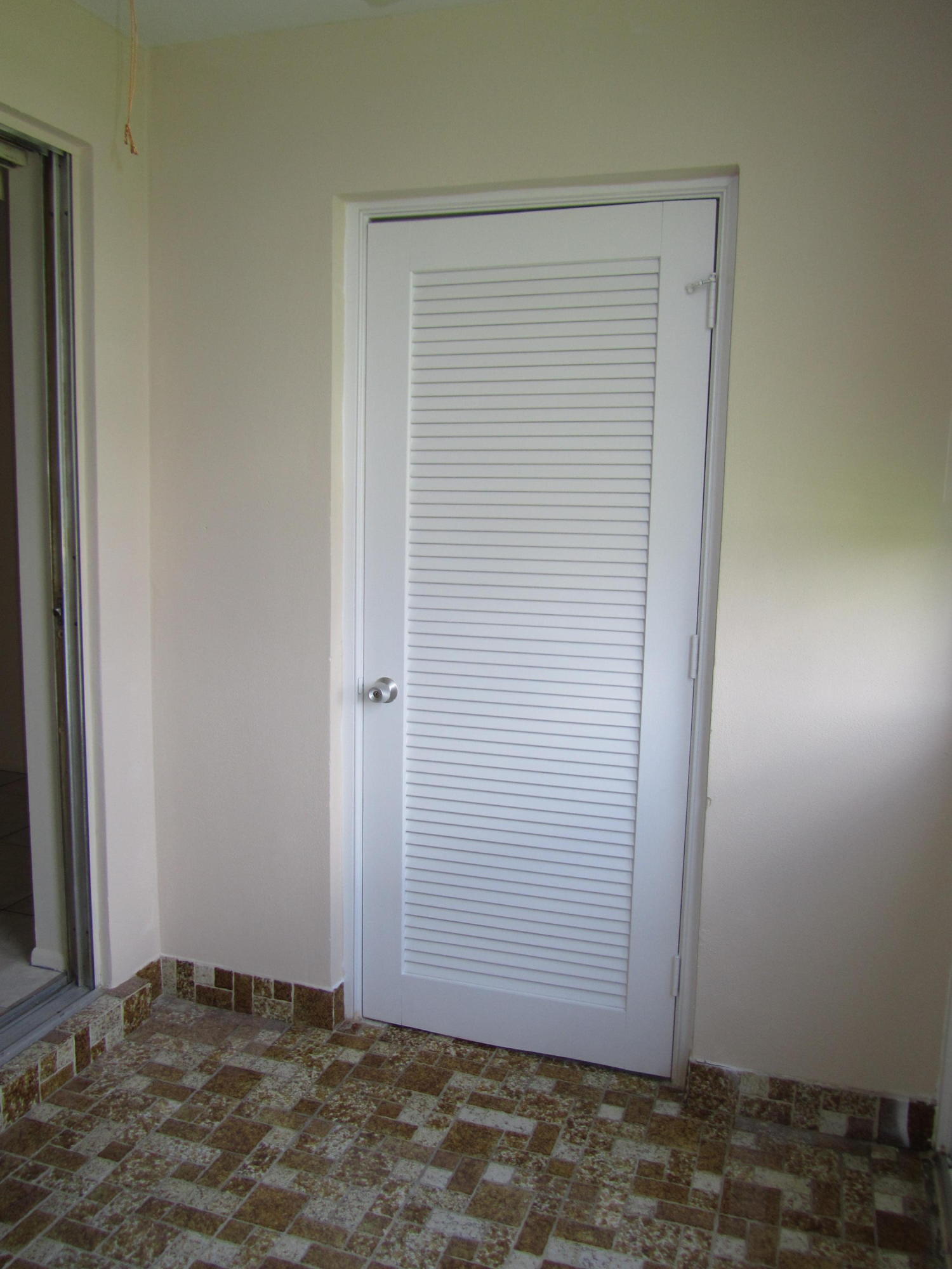 Cresthaven - Residential