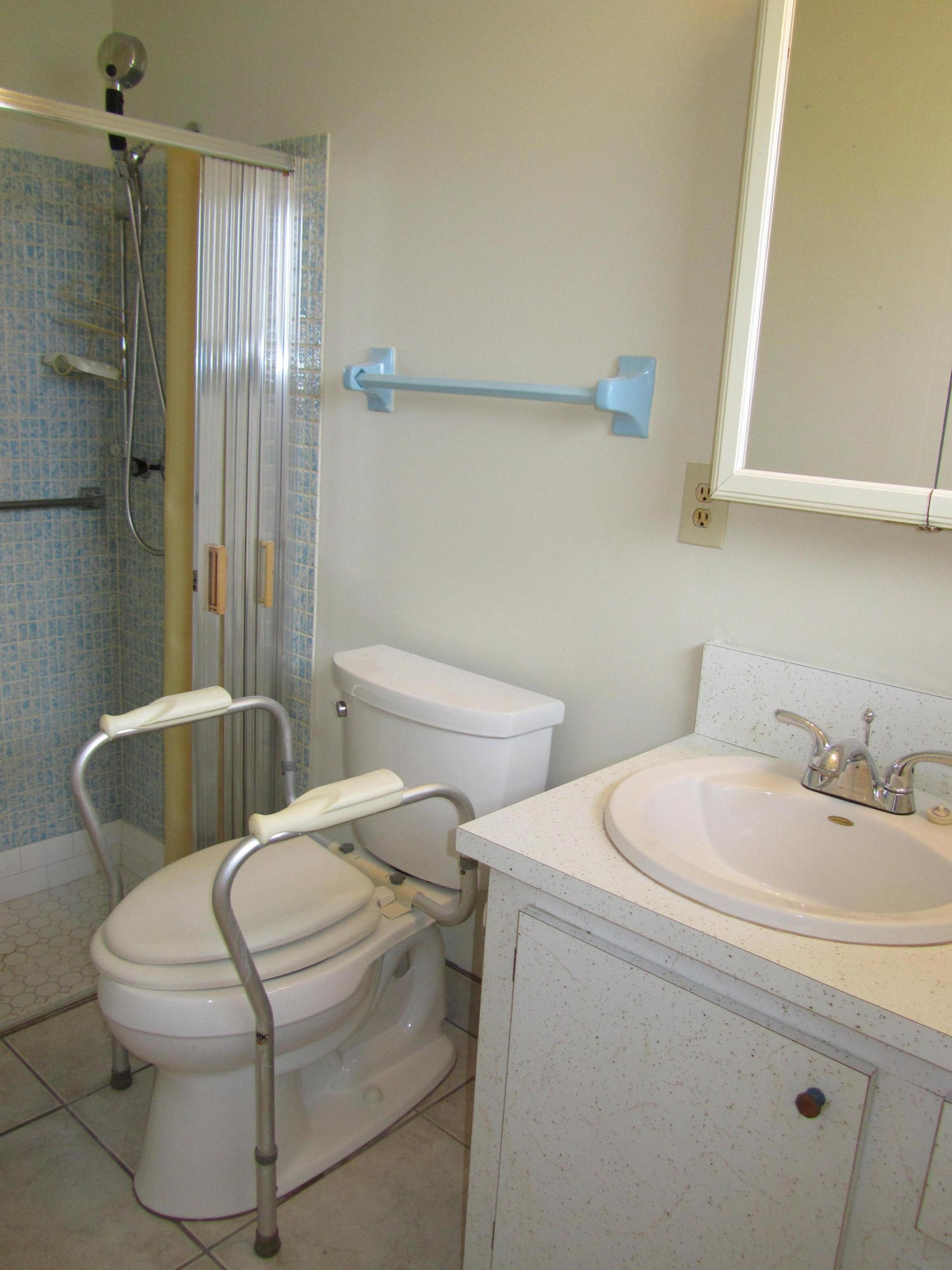 Cresthaven - Residential