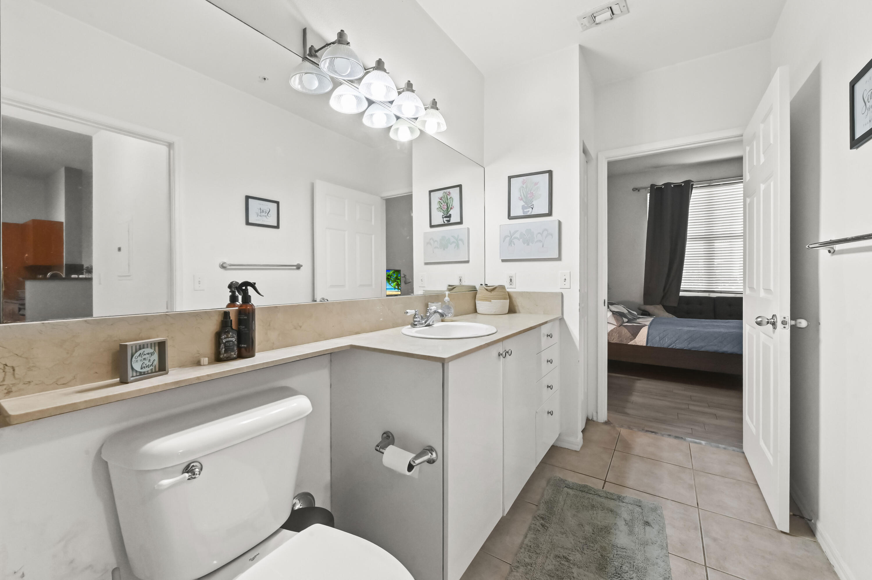 MOORINGS AT LANTANA CONDO - Residential