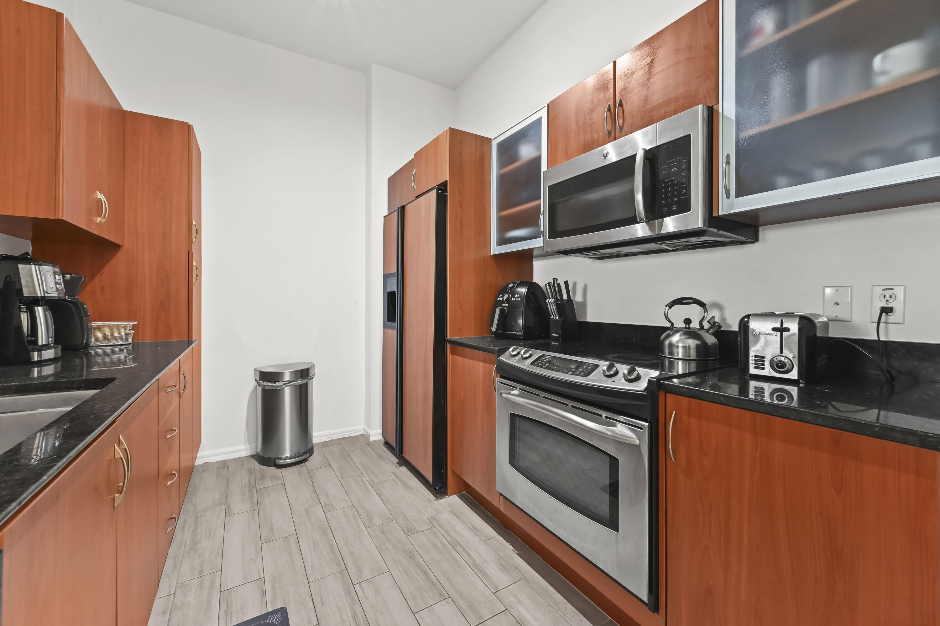 MOORINGS AT LANTANA CONDO - Residential