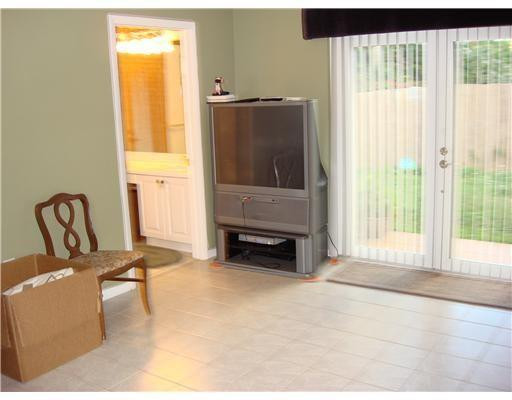 CORAL SPRINGS UNIVERSITY - Residential Lease