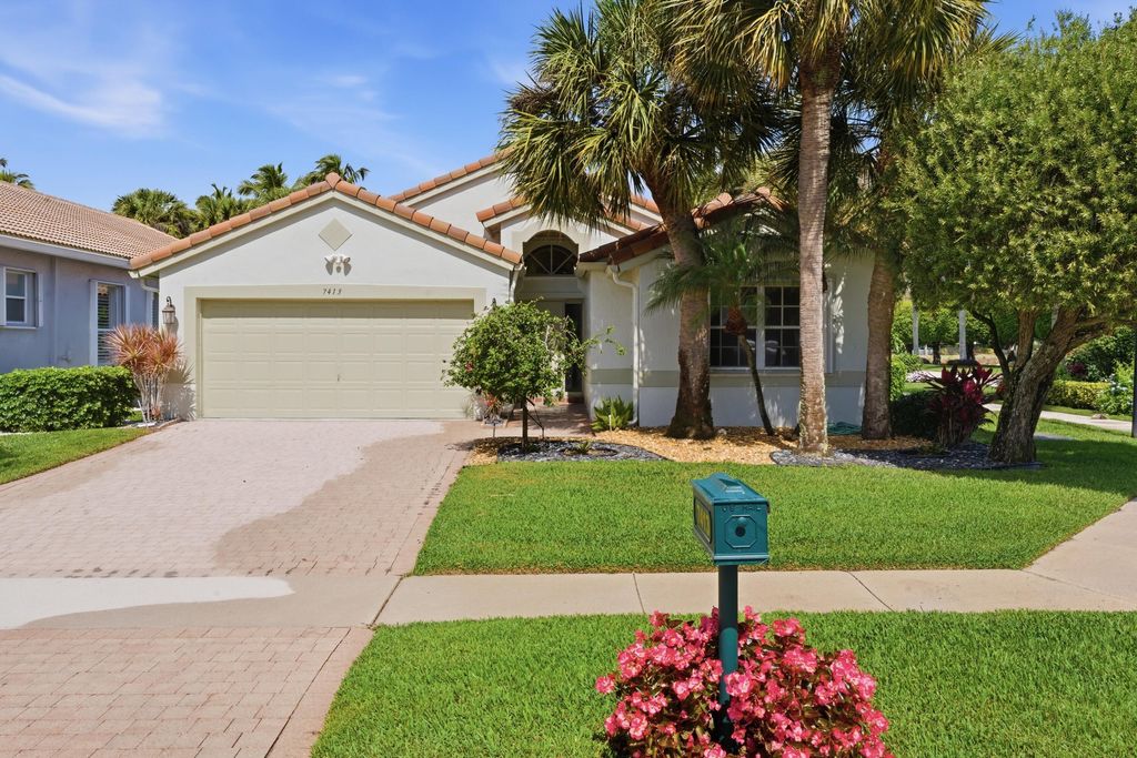 Photo of 7413 Haviland Circle, Boynton Beach, FL 33437 (MLS # B26000720)