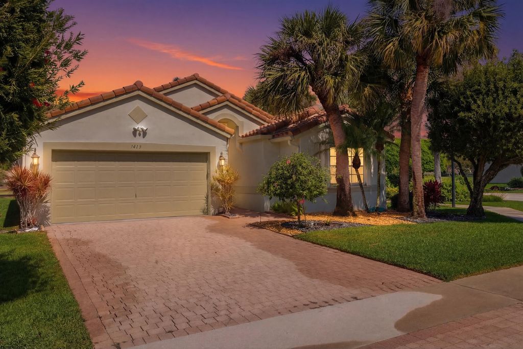 Photo of 7413 Haviland Circle, Boynton Beach, FL 33437 (MLS # B26000720)