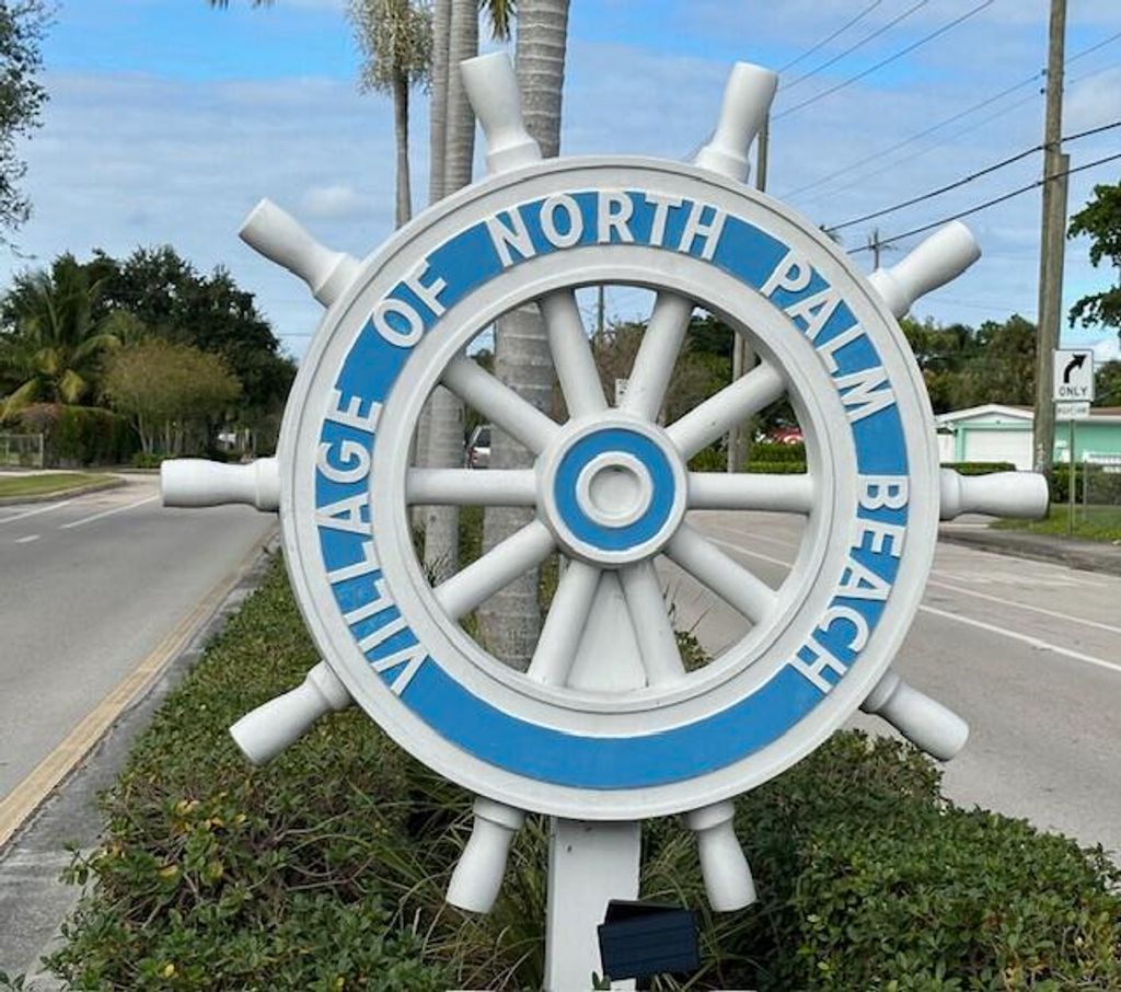 Photo of 529 Lighthouse Drive, North Palm Beach, FL 33408 (MLS # R10944867)