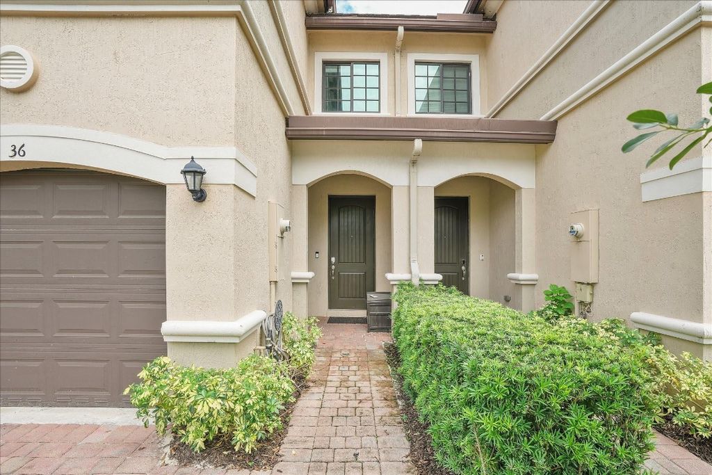 Photo of 4212 N Dixie Highway #36, Oakland Park, FL 33334 (MLS # F10528280)