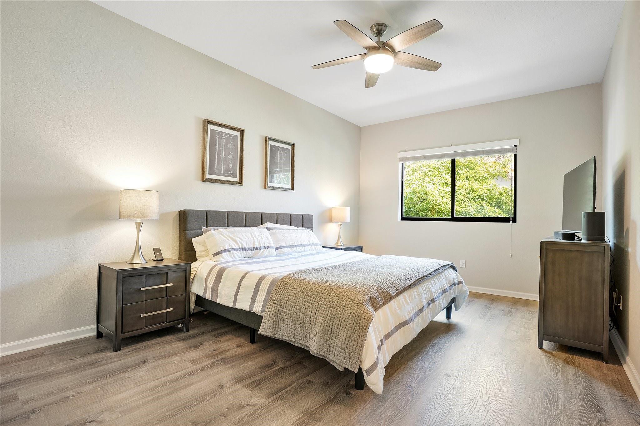 EASTSIDE VILLAGE of Oakla - Residential