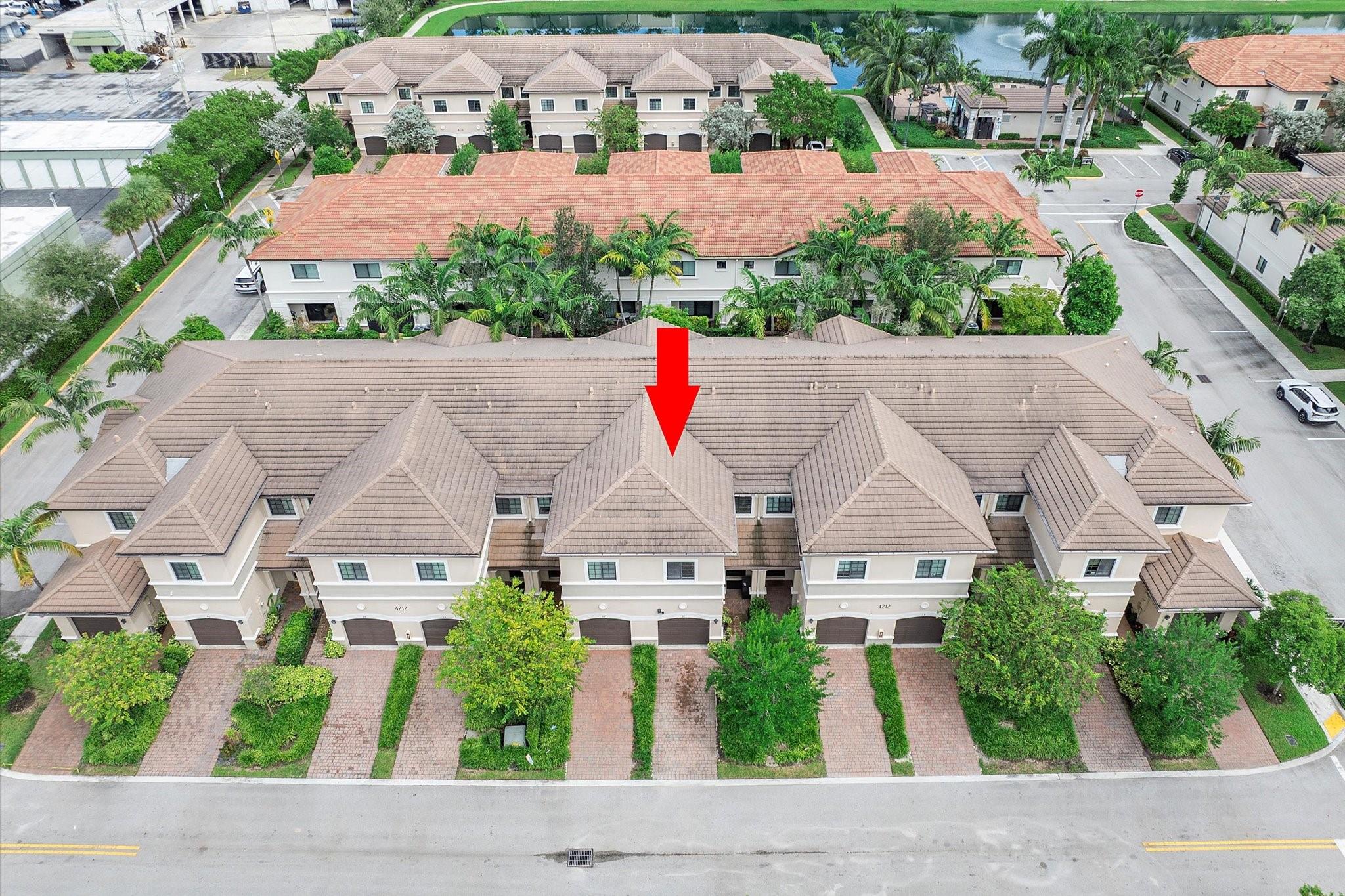 EASTSIDE VILLAGE of Oakla - Residential