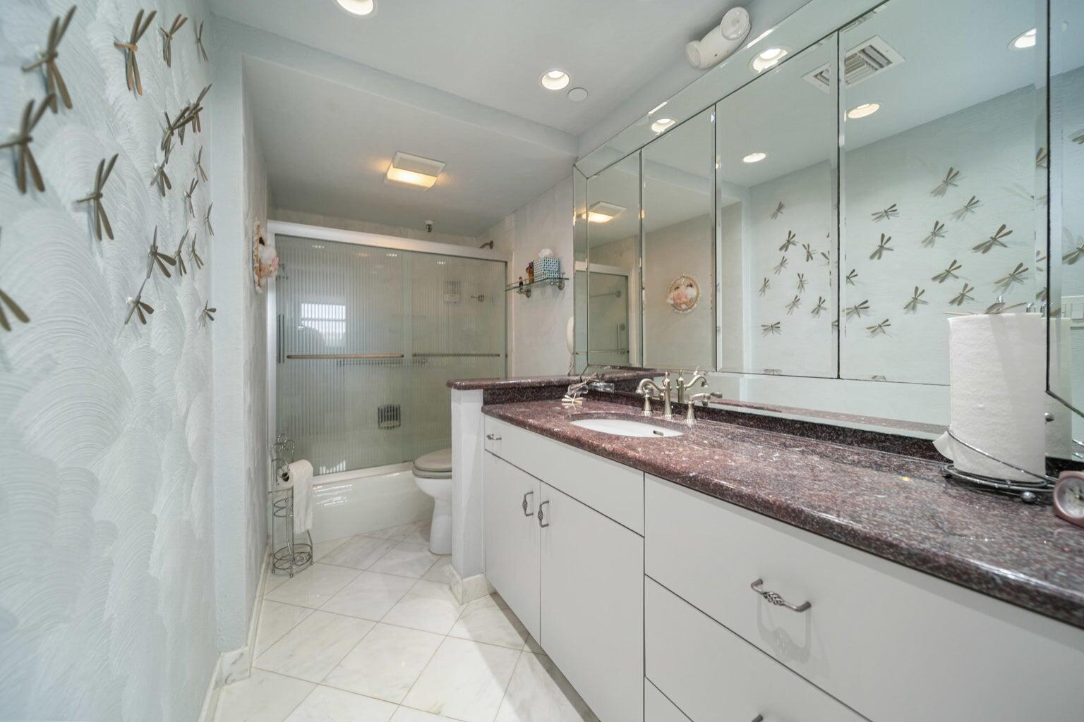 PORTA BELLA EAST AND PORTA BELLA SOUTHWEST CONDO A - Residential Lease