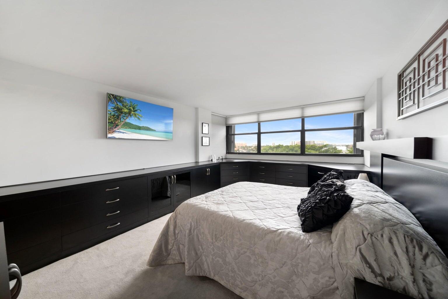 PORTA BELLA EAST AND PORTA BELLA SOUTHWEST CONDO A - Residential Lease