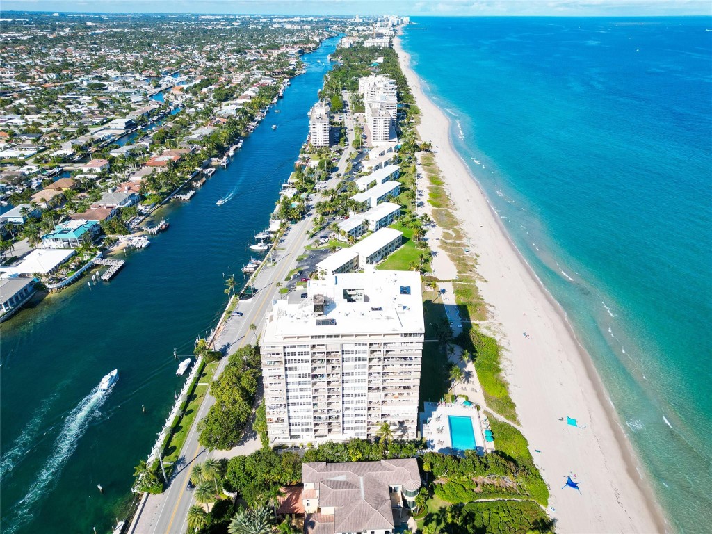 1021 Hillsboro Mile G1, Hillsboro Beach, FL, 33062/$915,000 2 1021 Hillsboro Mile G1