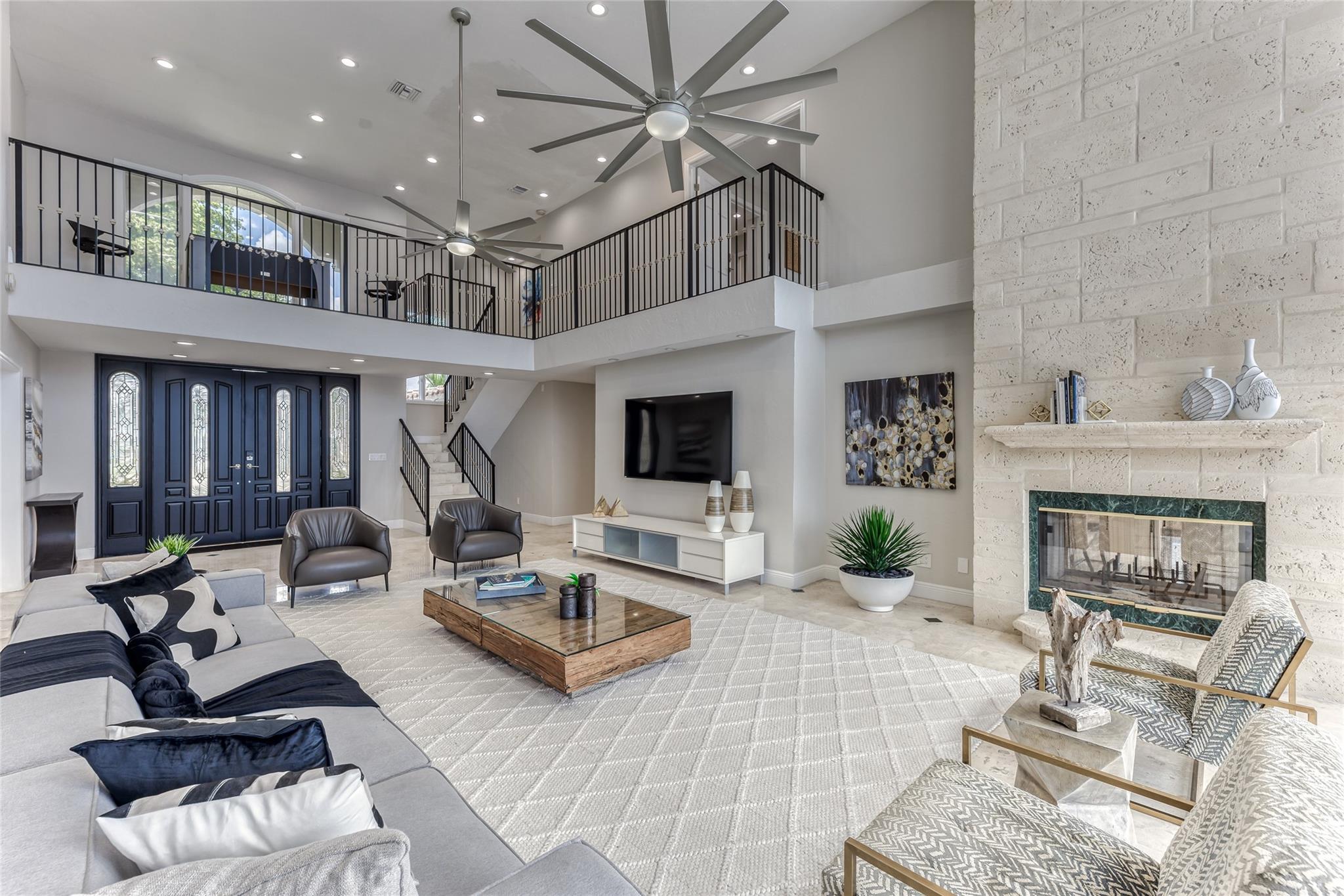 SUNRISE KEY - Residential Lease