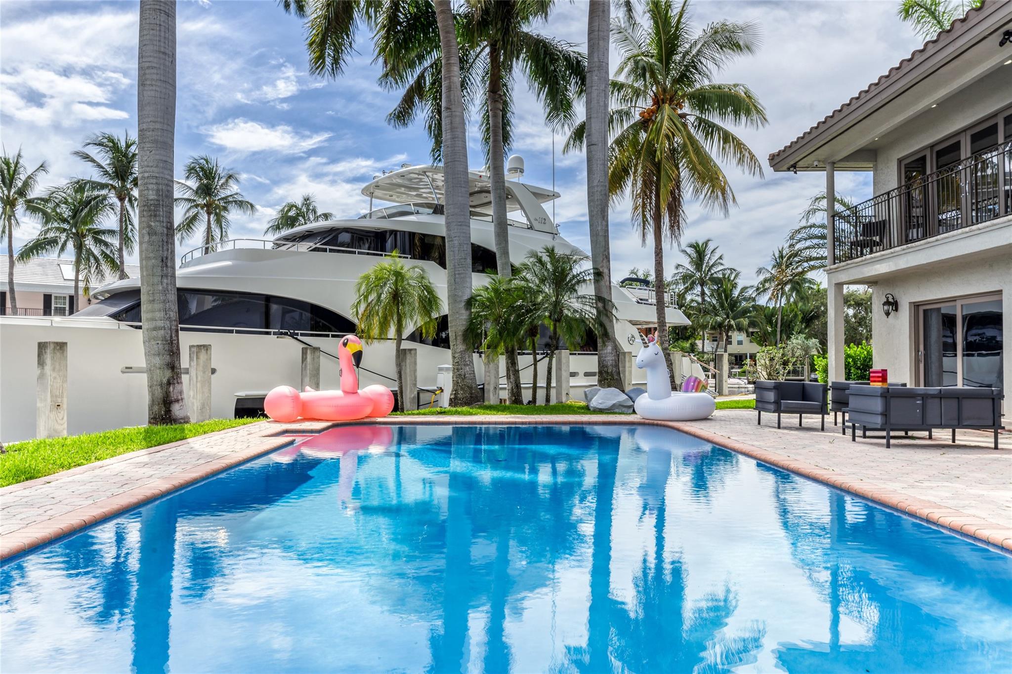 SUNRISE KEY - Residential Lease