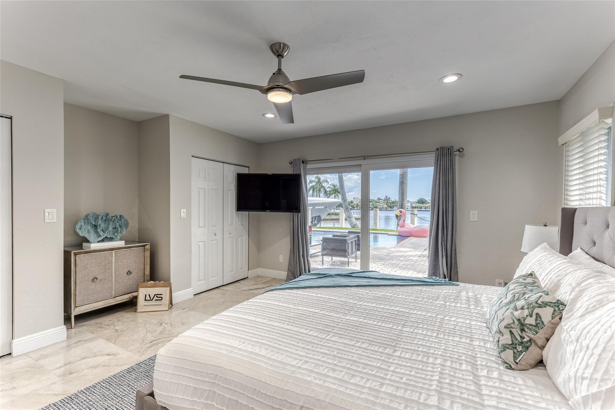 SUNRISE KEY - Residential Lease
