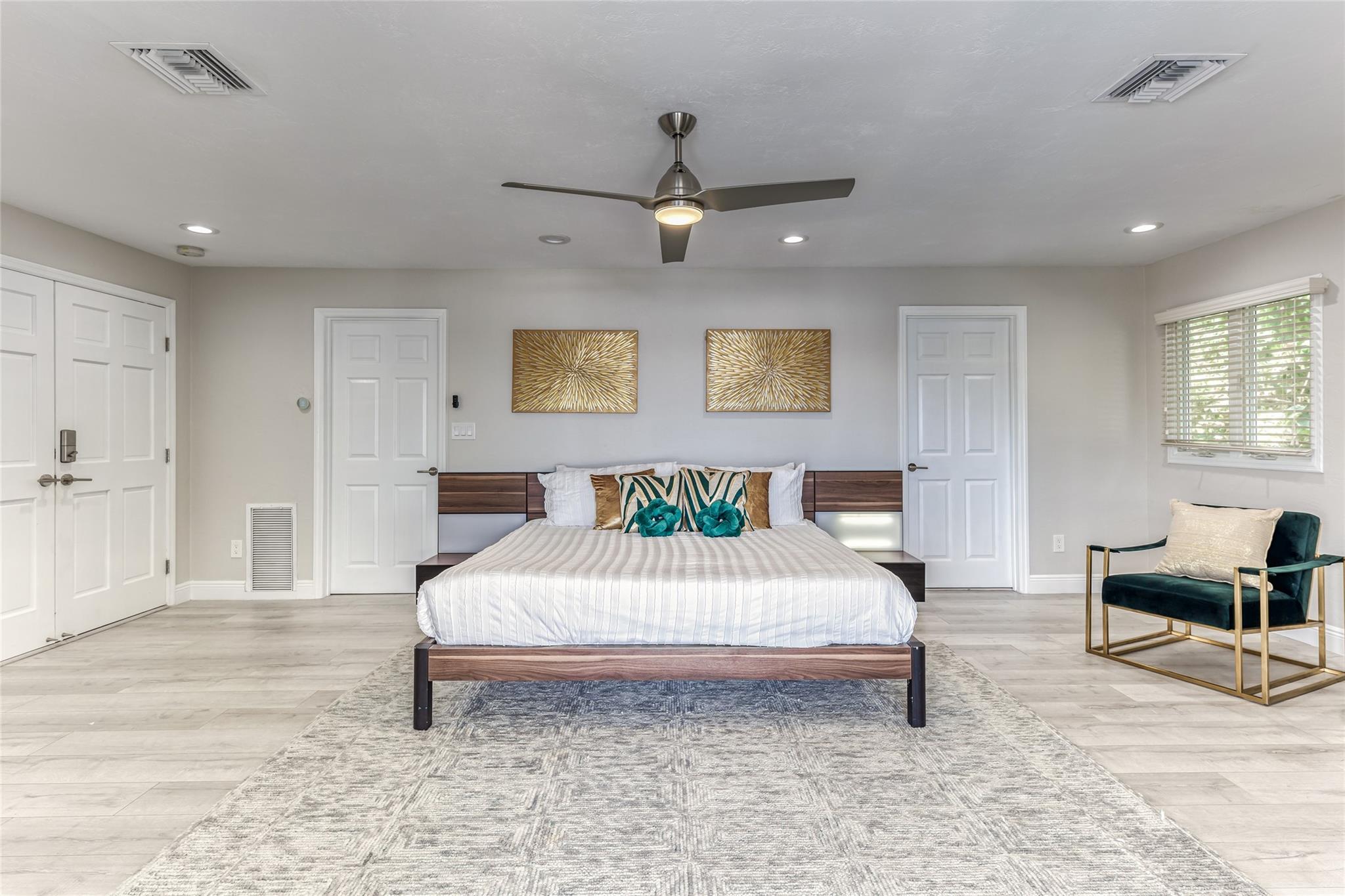 SUNRISE KEY - Residential Lease