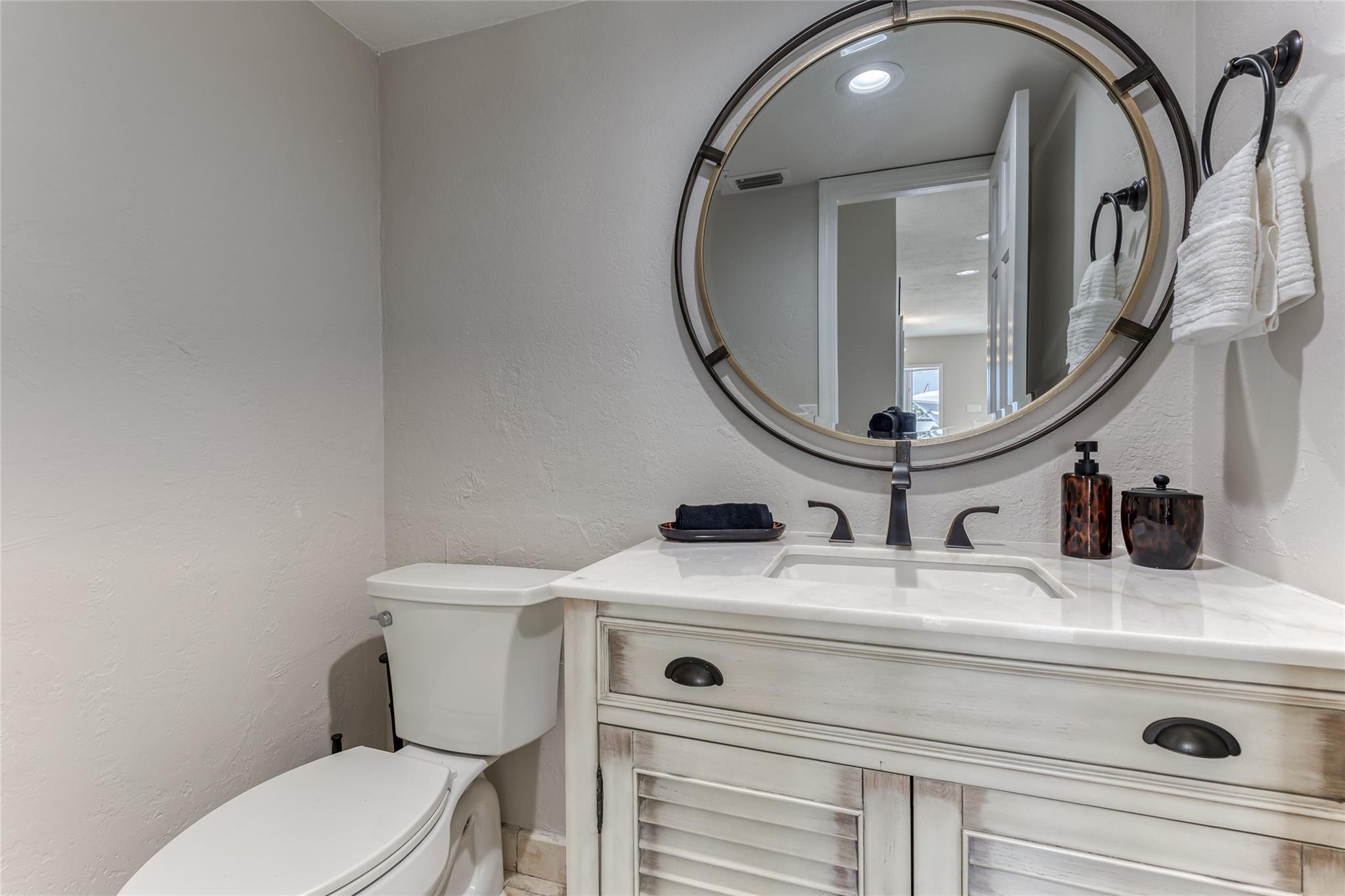 SUNRISE KEY - Residential Lease