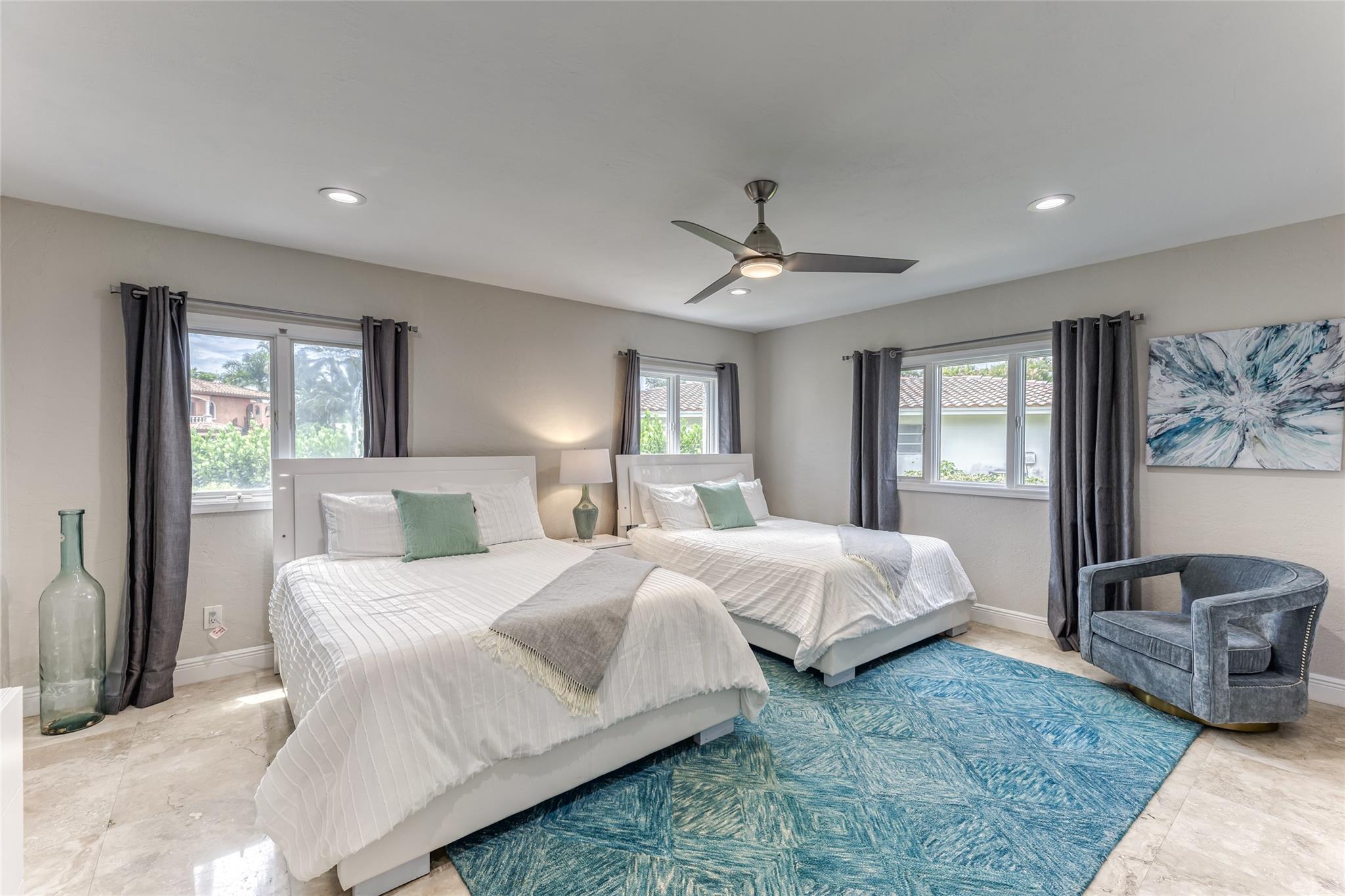 SUNRISE KEY - Residential Lease