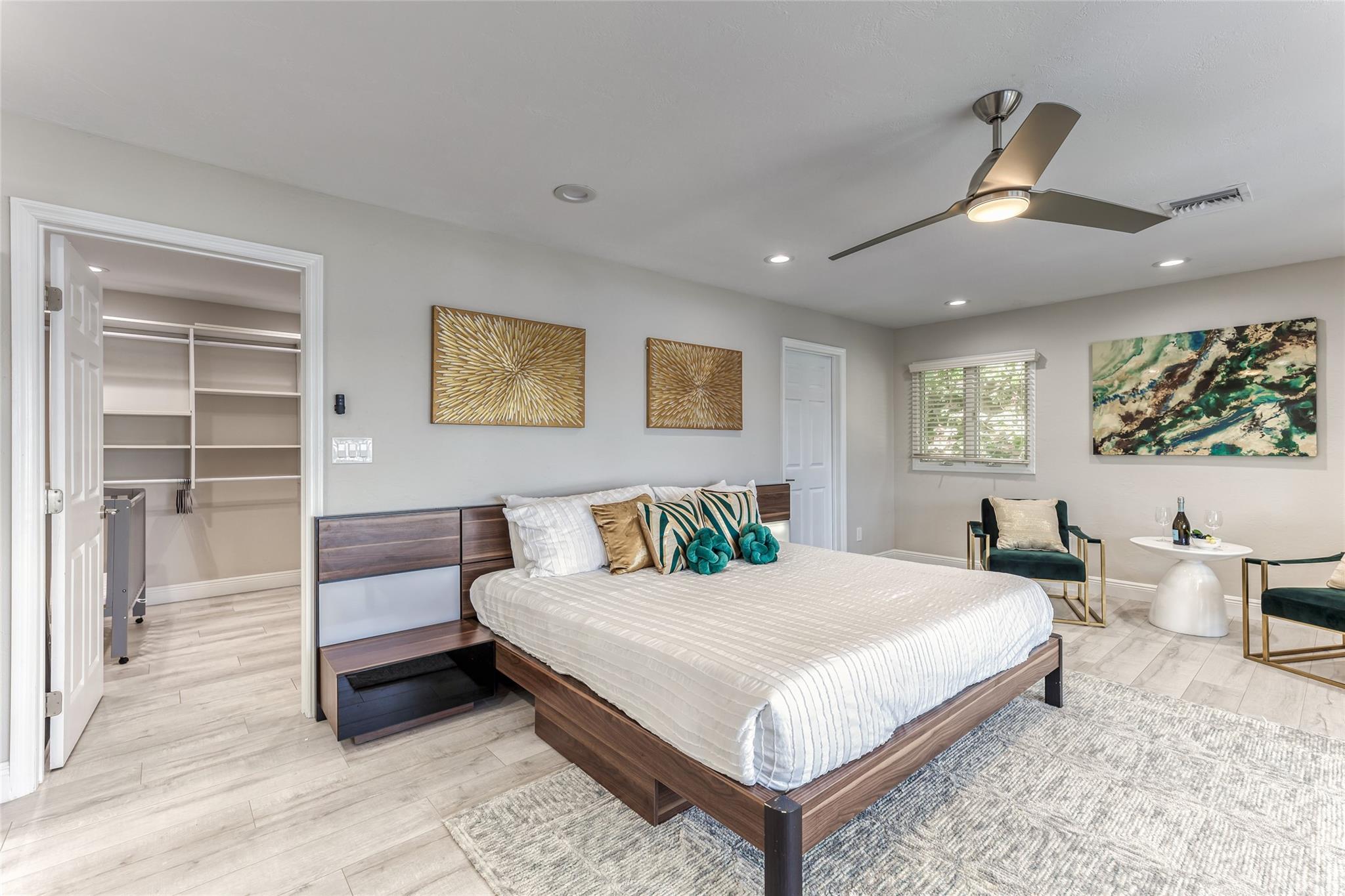 SUNRISE KEY - Residential Lease