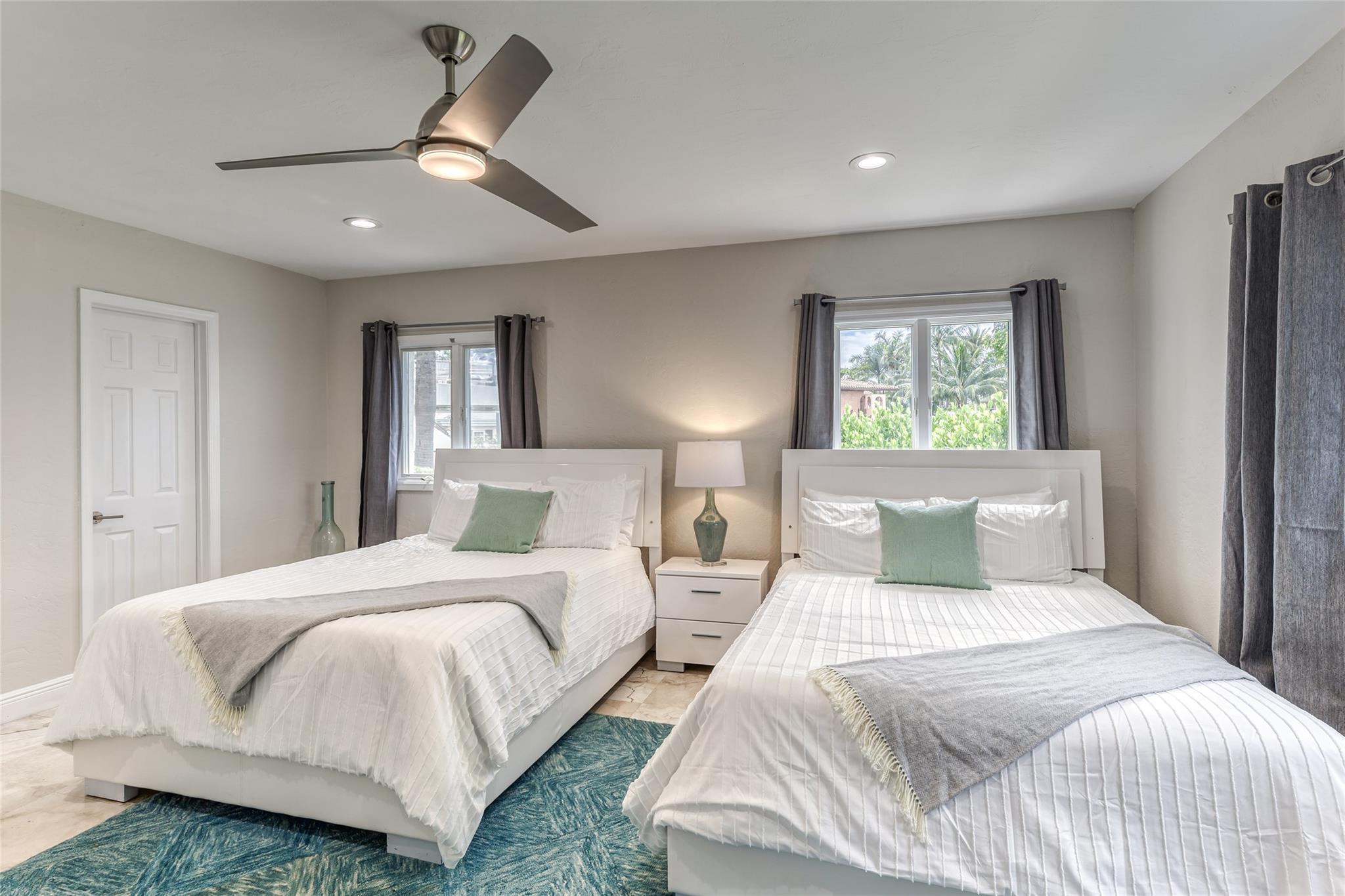 SUNRISE KEY - Residential Lease