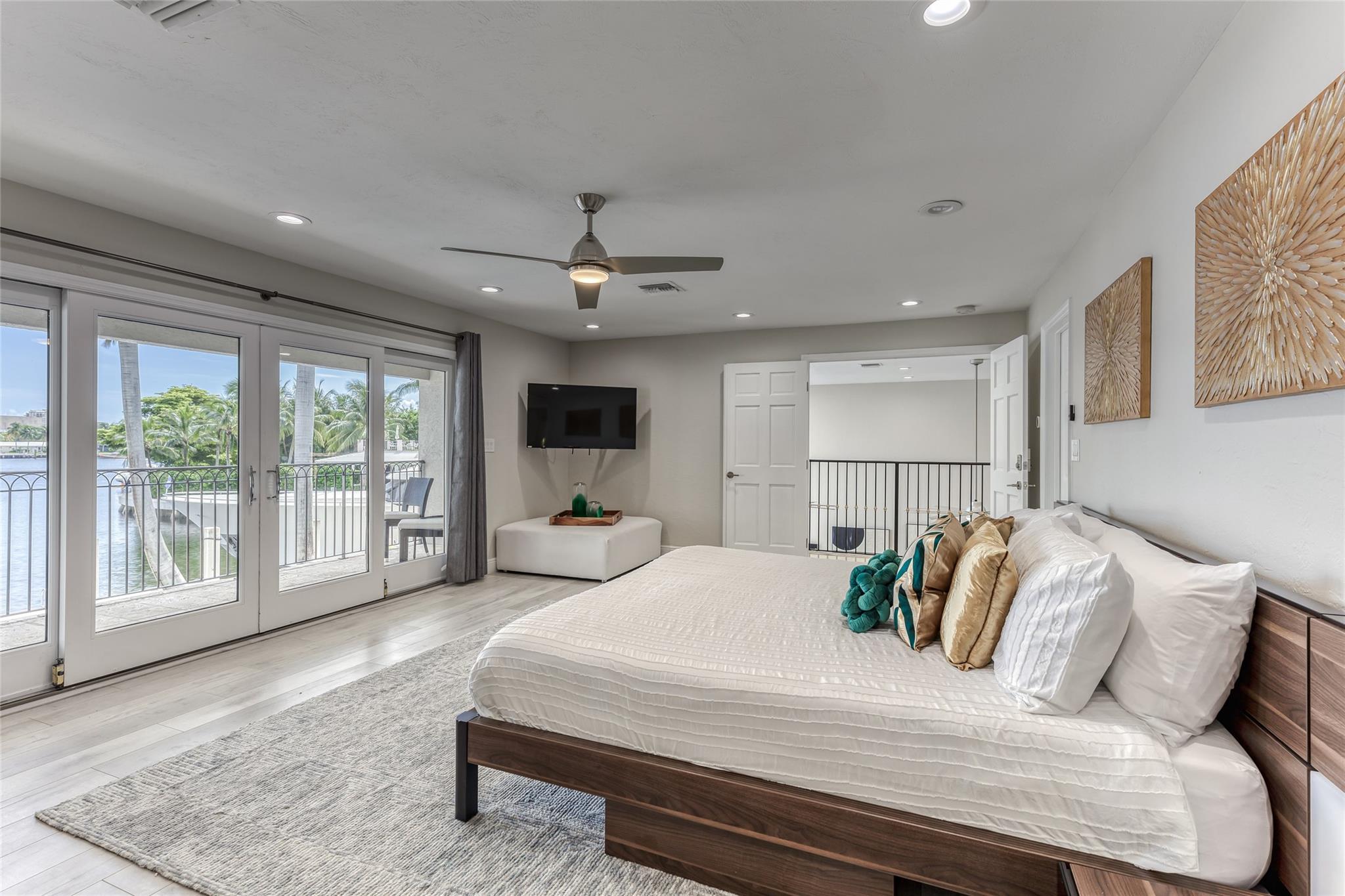 SUNRISE KEY - Residential Lease