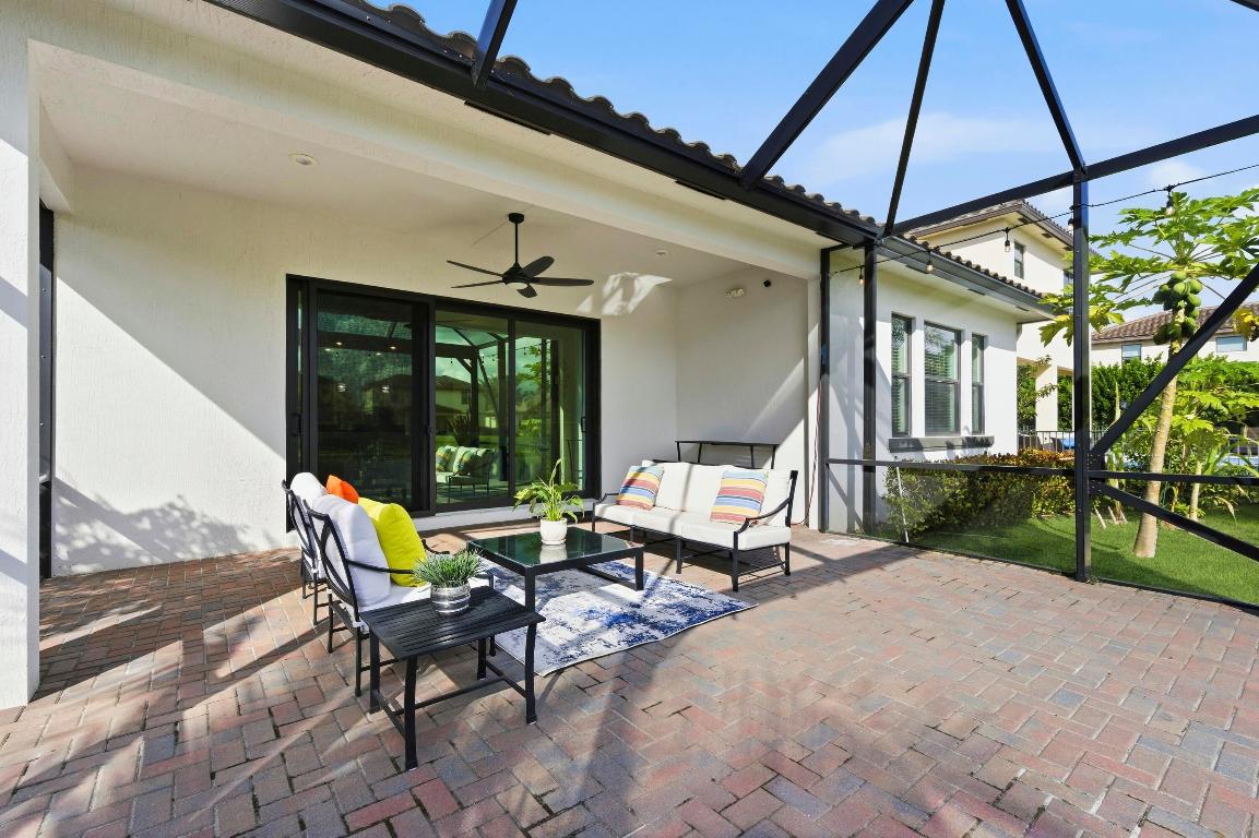 CRESTWOOD NORTH - Residential