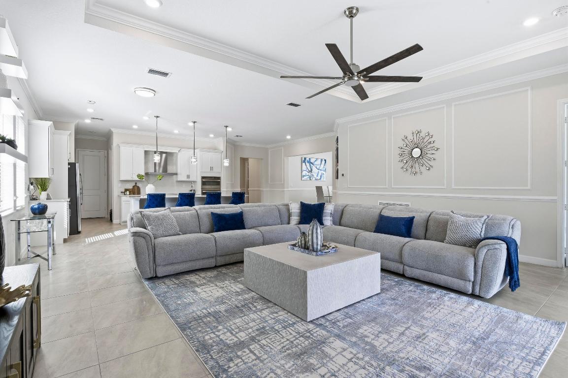 CRESTWOOD NORTH - Residential