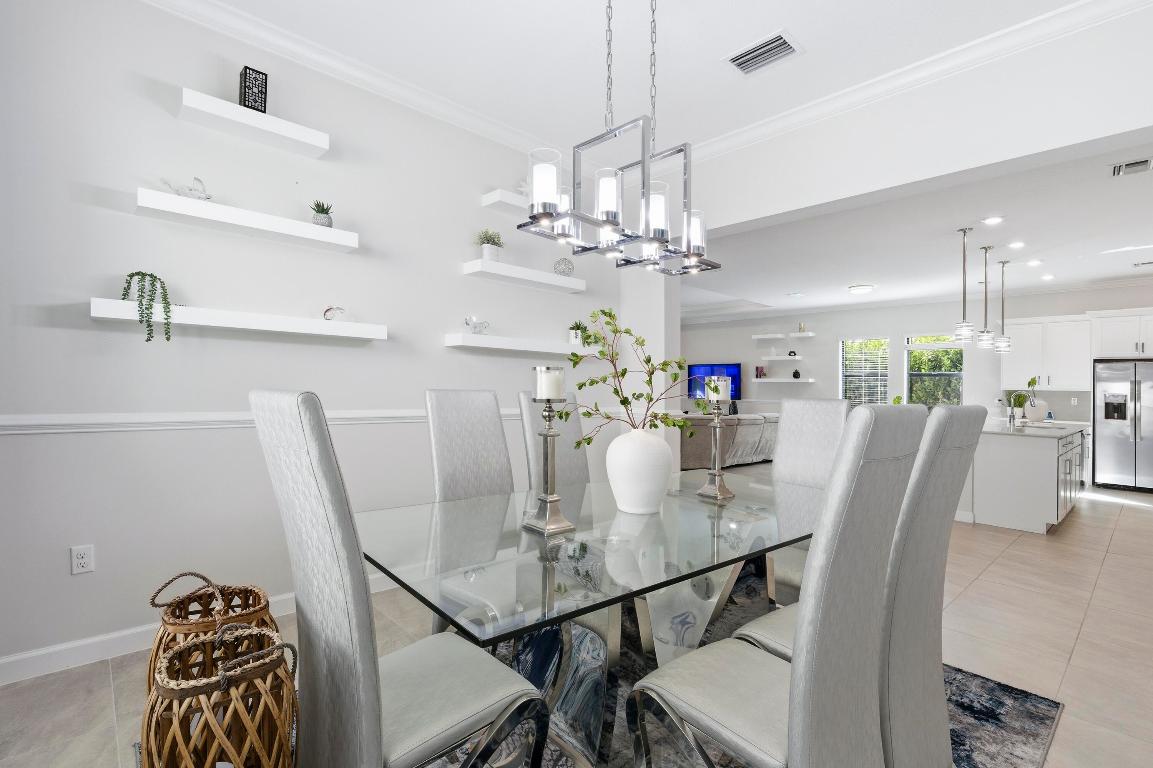 CRESTWOOD NORTH - Residential