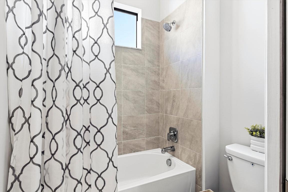 CRESTWOOD NORTH - Residential