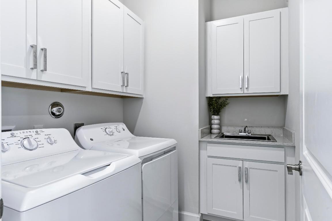 CRESTWOOD NORTH - Residential