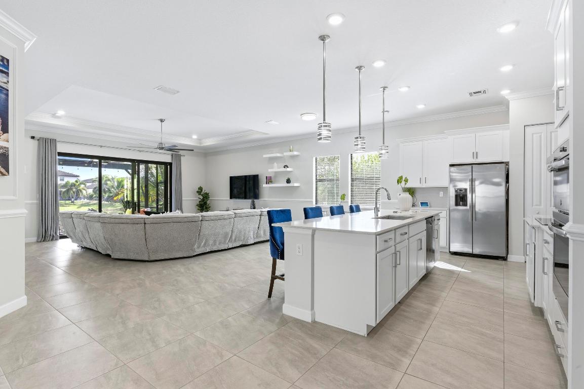 CRESTWOOD NORTH - Residential