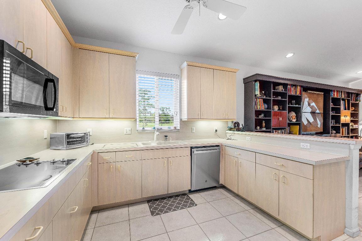 WOODMONT TRACT 56 - Residential