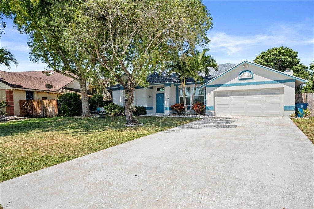 Photo of 148 Roycourt Circle, Royal Palm Beach, FL 33411 (MLS # R11087680)