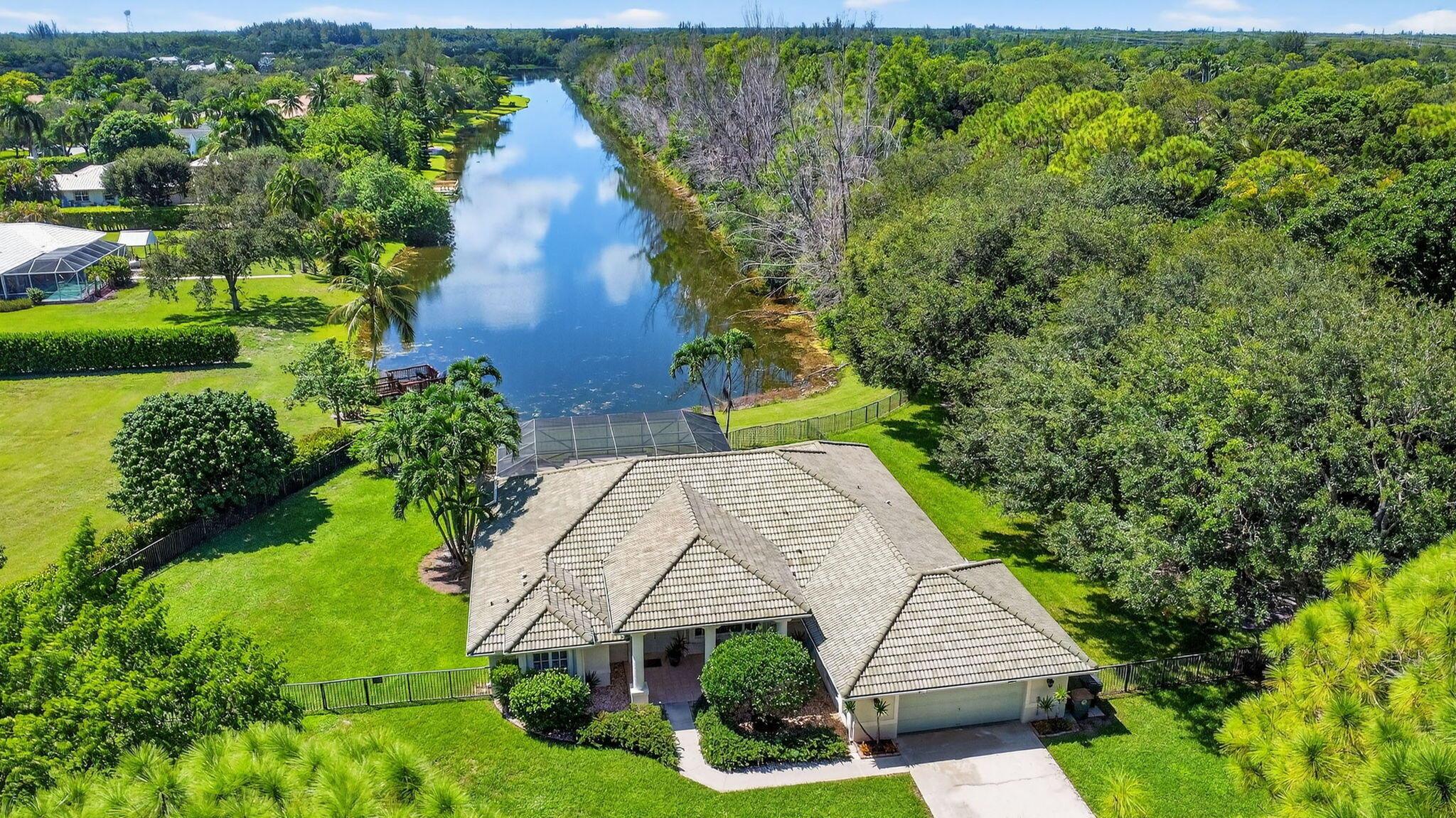 LOXAHATCHEE LAKES - Residential
